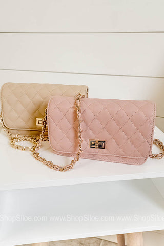 The Need To Accessorize Quilted Clutch Bags | Colors