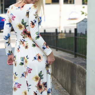 How to wear a floral maxi dress blog