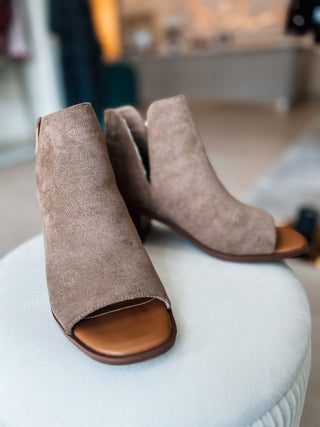 Intermix Open Toe Booties {Tan}