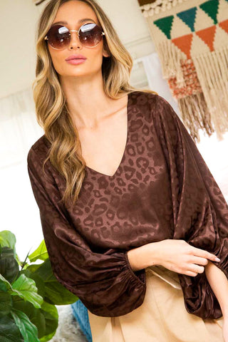 Set In Satin Jacquard Top {Brown}