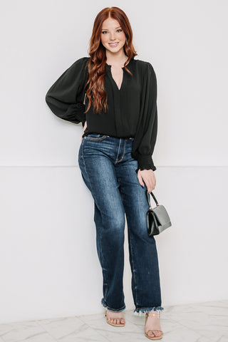 A Simple Queen Balloon Sleeve Top | Black