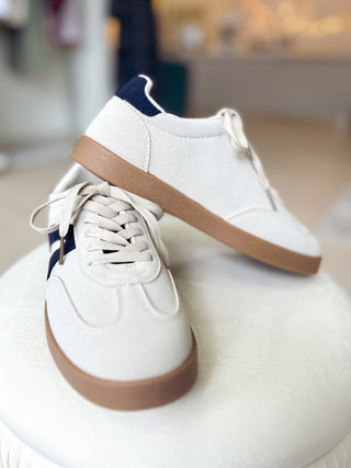 Retro Sneakers {Navy}