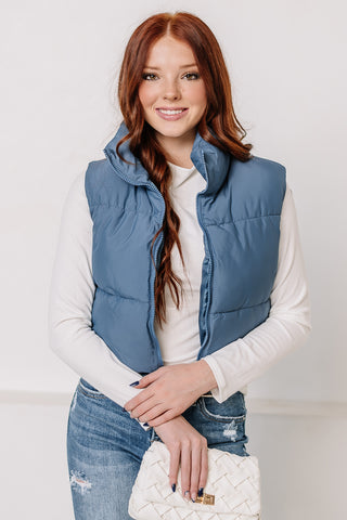 Back In Cropped Puff Vest | Blue