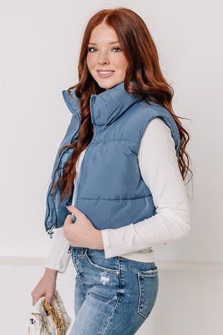 Back In Cropped Puff Vest | Blue