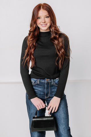 Do Me A Solid Mock Neck Top | Black