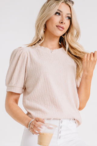 Heard Of Me Textured Top | Champagne