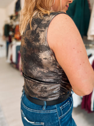 In A Ruch Metallic Top