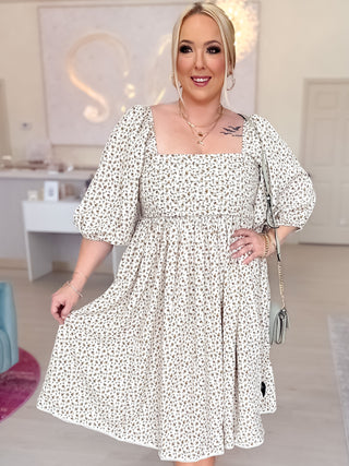 The Laces Edge Floral Midi Dress