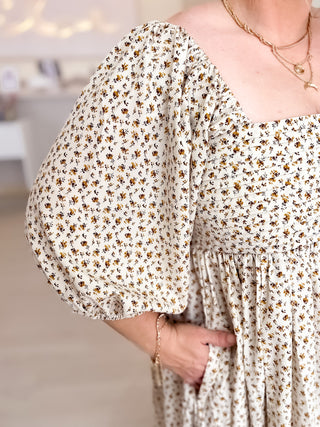 The Laces Edge Floral Midi Dress