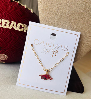 Arkansas Razorbacks Enamel Pendant Necklace in Shiny Gold