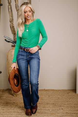 Out Of Town Ruched Top | Green