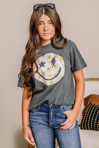 She's A Daisy Smiley Face Graphic Tee