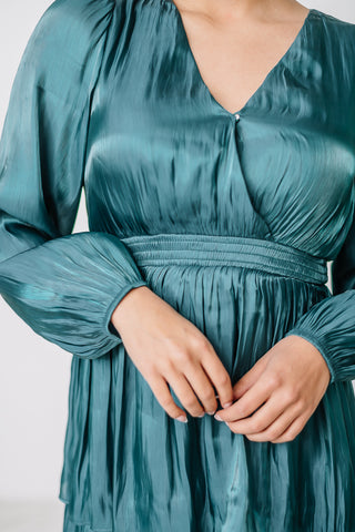 Star Of The Show Shimmer Midi Dress | Teal