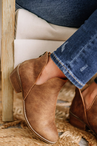 Vanish Ankle Booties | Cognac